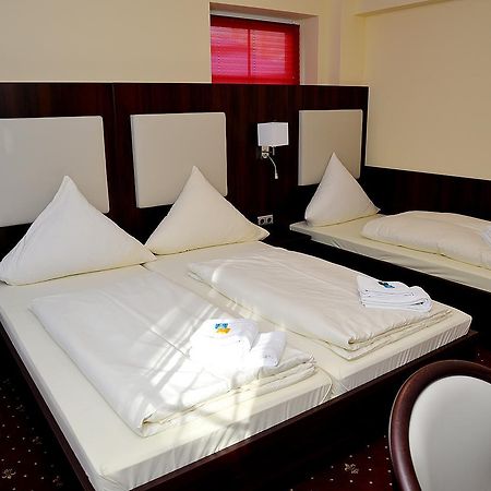 המבורג Hotel Neugrabener Hof מראה חיצוני תמונה
